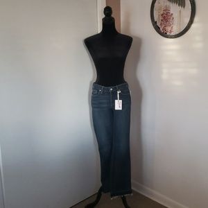 *NWT* Jessica Simpson Cherish Cropped Flair Jeans